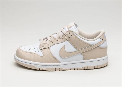 dunk beige nike|Nike dunks size 4.